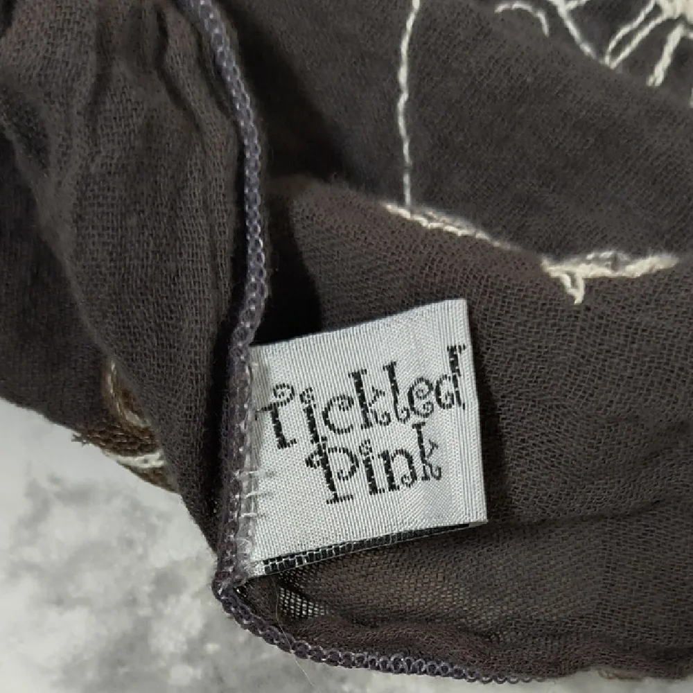 Tickled Pink Chic Floral Scarf in Dark Gray